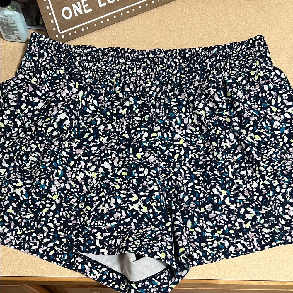 Athleta high rise weekender run short